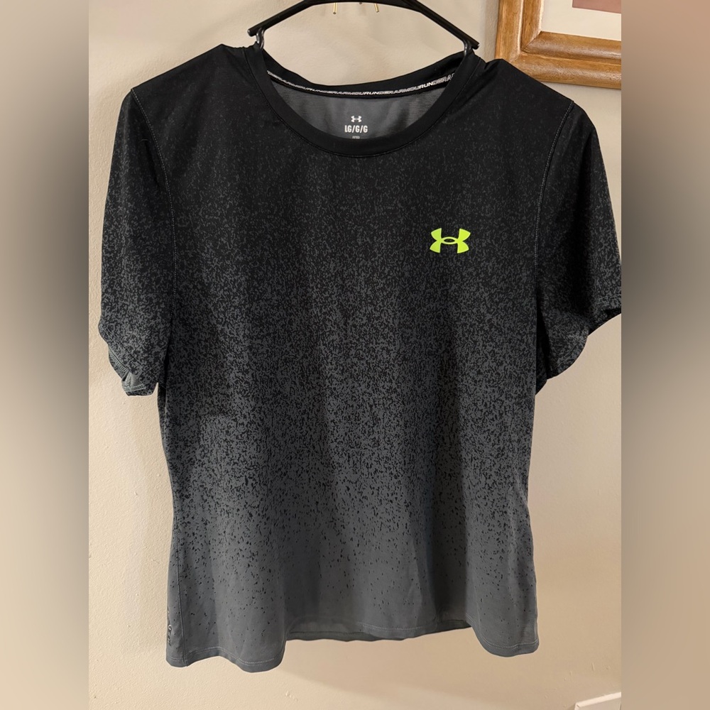 LG Black and Neon Green Women's Short Sleeve Tee